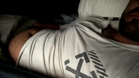 Leandro online show from January 3, 2025, 6:44 am