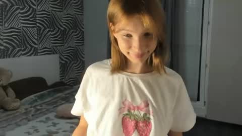 Kira online show from July 31, 2026, 5:45 pm
