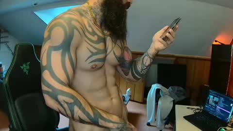 19andre90 online show from June 18, 2026, 8:03 am