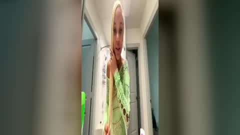 1lexibae online show from July 7, 2026, 10:47 pm
