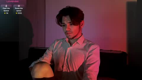 1roberttt online show from May 23, 2026, 9:41 pm