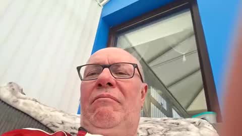 211skoosh online show from April 27, 2026, 2:04 pm