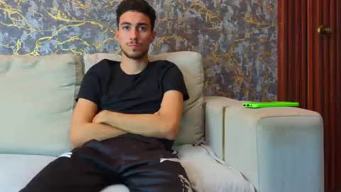 2alexoconor online show from July 26, 2026, 10:05 pm