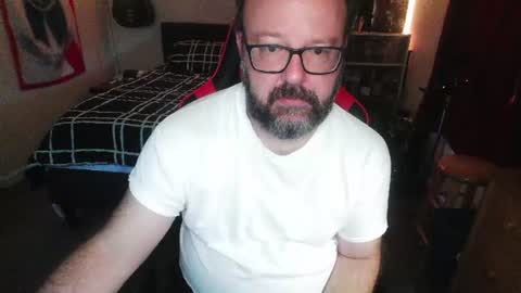 Snapshot of 3ndlessmike chatting on June 17, 2026, 11:23 am 3ndlessmike online show from June 17, 2026, 11:23 am