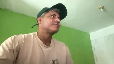 9vinhocamshow online show from July 31, 2026, 11:42 am
