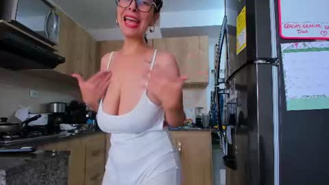 Snapshot of _amanda_seyfried19 chatting on July 15, 2026, 7:52 pm AMANDA online show from July 15, 2026, 7:52 pm