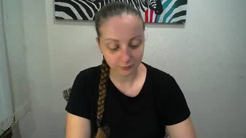 Anna online show from June 25, 2026, 6:18 am