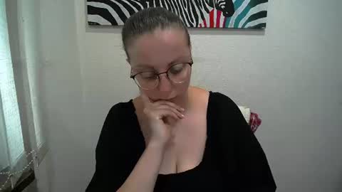 Anna online show from July 7, 2026, 7:23 am