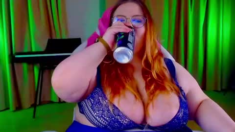_ariaakashi_ online show from July 23, 2026, 6:39 pm