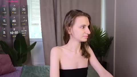 Snapshot of _ash_leyy_ chatting on July 29, 2026, 1:37 am _ash_leyy_ online show from July 29, 2026, 1:37 am