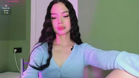 _asian_princess11_ online show from April 23, 2026, 4:20 pm