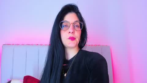 Carolina  online show from July 22, 2026, 9:06 pm