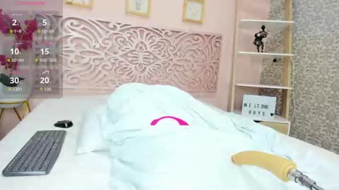 _cinnamon_star online show from June 23, 2026, 12:47 pm