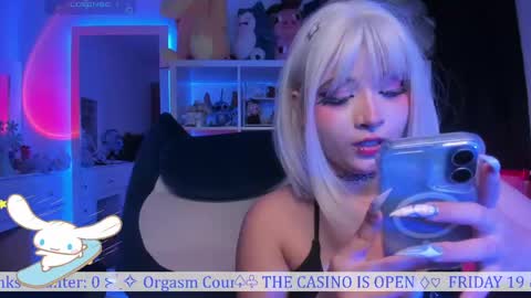 Snapshot of _heavenly_blue_ chatting on June 4, 2026, 9:54 pm Bluey online show from June 4, 2026, 9:54 pm