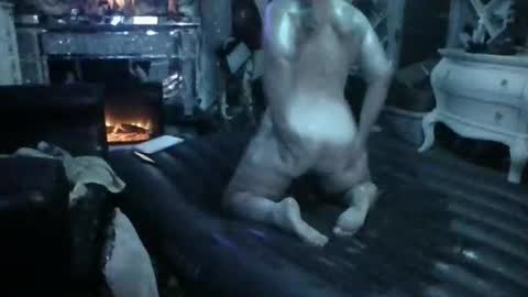 _hitgirly_ online show from July 10, 2026, 3:55 am