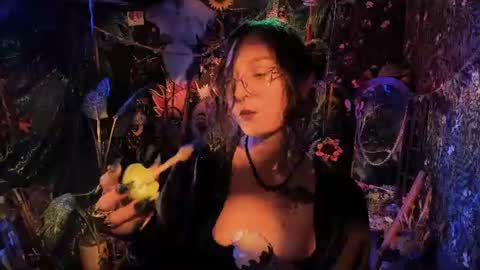 Lady Luna online show from June 29, 2026, 11:16 pm