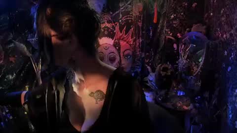 Lady Luna online show from July 18, 2026, 12:15 am