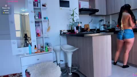 Maria Angel online show from June 5, 2026, 6:02 pm