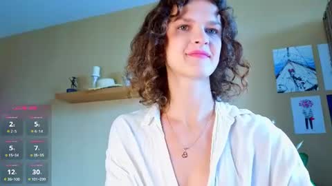 Sophia online show from July 13, 2026, 9:01 am