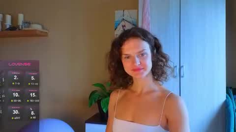 Sophia online show from August 7, 2026, 6:15 am