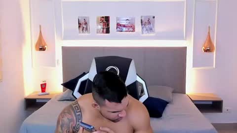 _matthew_santos_ online show from June 25, 2026, 1:38 am