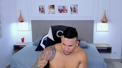 _matthew_santos_ online show from July 22, 2026, 1:52 am