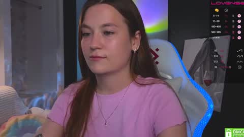 Mia with a big heart  online show from June 27, 2026, 12:22 pm