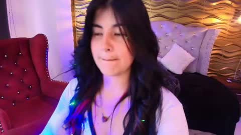 Nina Harpper online show from July 1, 2026, 12:51 pm