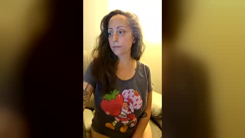 Sara Lynn online show from August 3, 2026, 1:37 am