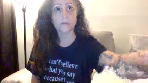 Sara Lynn online show from August 5, 2026, 12:35 am