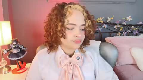 Sara online show from July 29, 2026, 9:02 pm