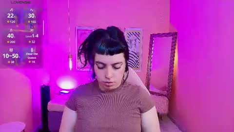 Sofia  online show from July 7, 2026, 12:42 pm