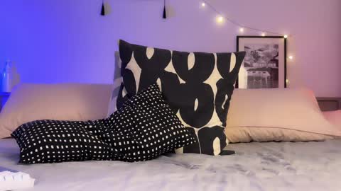 Ann online show from May 15, 2026, 8:38 pm
