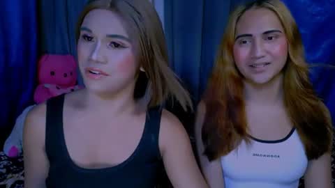 _xxlilly online show from July 11, 2026, 9:27 pm
