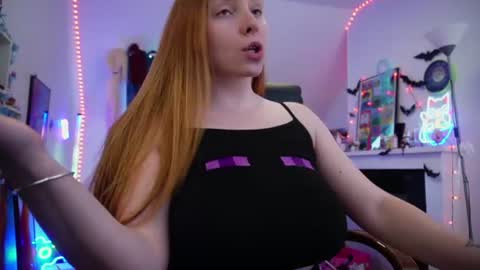 Polly online show from July 26, 2026, 2:02 pm