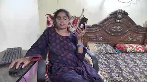 aakhan804 online show from May 1, 2026, 6:23 pm