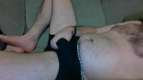 aaron082 online show from May 27, 2026, 10:23 am