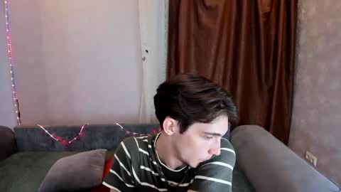 Aaron Bang online show from June 4, 2026, 4:35 pm