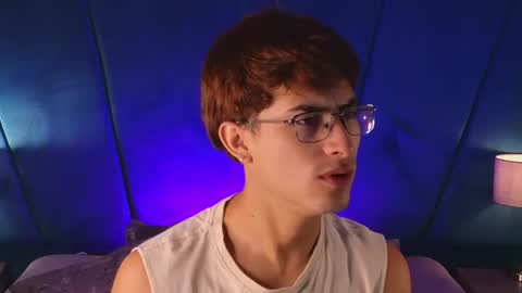 Aaron Ezequiel online show from July 18, 2026, 12:09 pm
