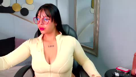 Abbie  online show from July 24, 2026, 11:19 am
