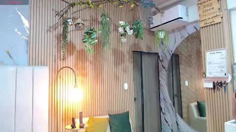 abigailowensss online show from July 21, 2026, 8:05 am