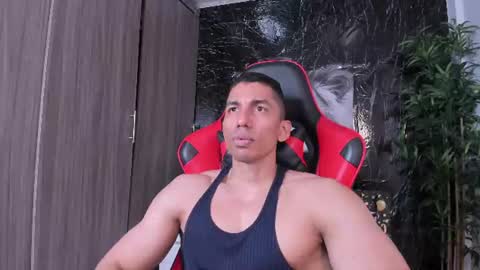 Snapshot of adan_sin1 chatting on July 6, 2026, 4:42 pm Adan Sin online show from July 6, 2026, 4:42 pm