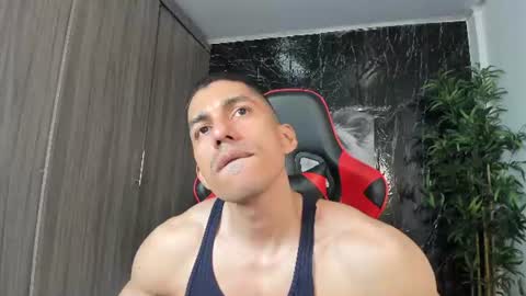Snapshot of adan_sin1 chatting on July 21, 2026, 4:42 pm Adan Sin online show from July 21, 2026, 4:42 pm