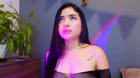  Adara Johnson  online show from July 2, 2026, 12:33 pm