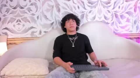 Adrian online show from July 15, 2026, 6:07 am