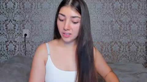 Adriana online show from July 22, 2026, 8:00 pm