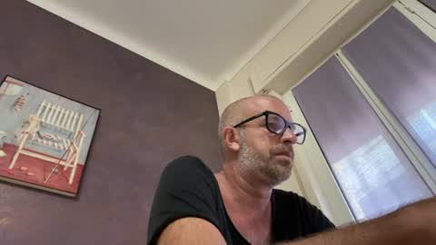adrienfromparis online show from August 6, 2026, 5:59 pm