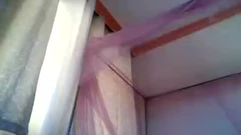 i wish to be someones real princess online show from July 23, 2026, 7:28 am