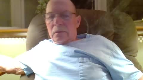 aguynrkfrd online show from July 21, 2026, 9:22 am