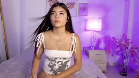 ainara_dolls online show from July 25, 2026, 7:11 pm